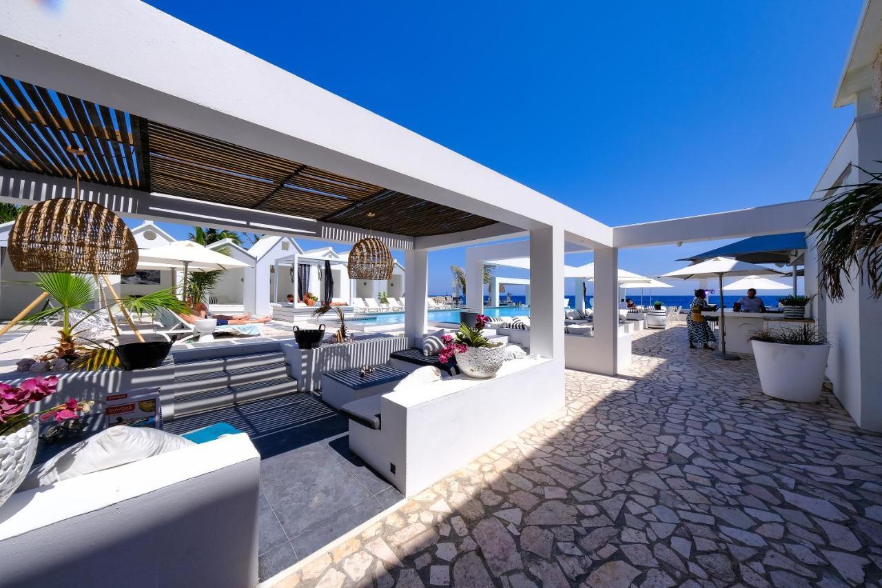 Saint Tropez Boutique Hotel Виллемстад Экстерьер фото