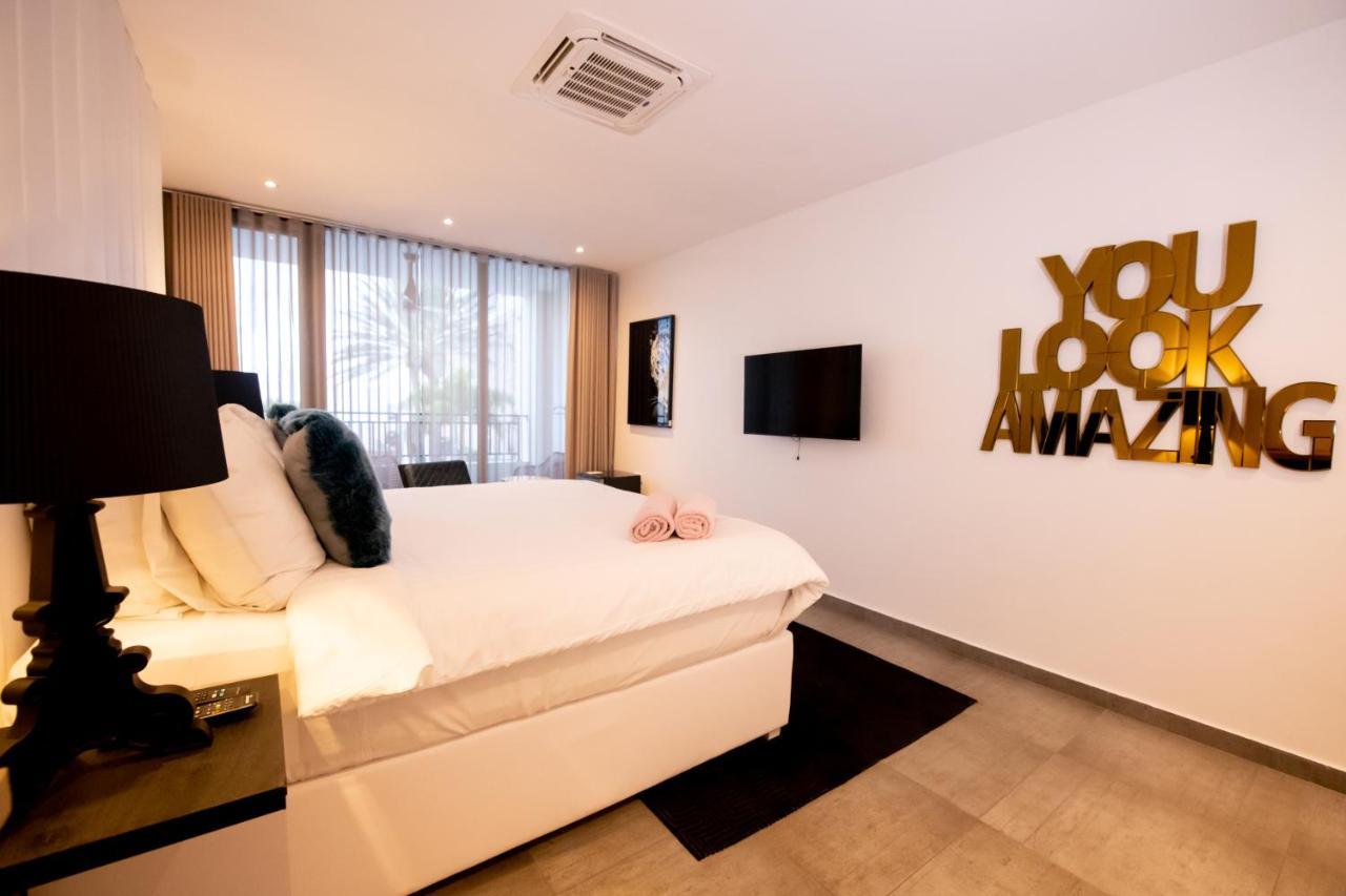 Saint Tropez Boutique Hotel Виллемстад Экстерьер фото