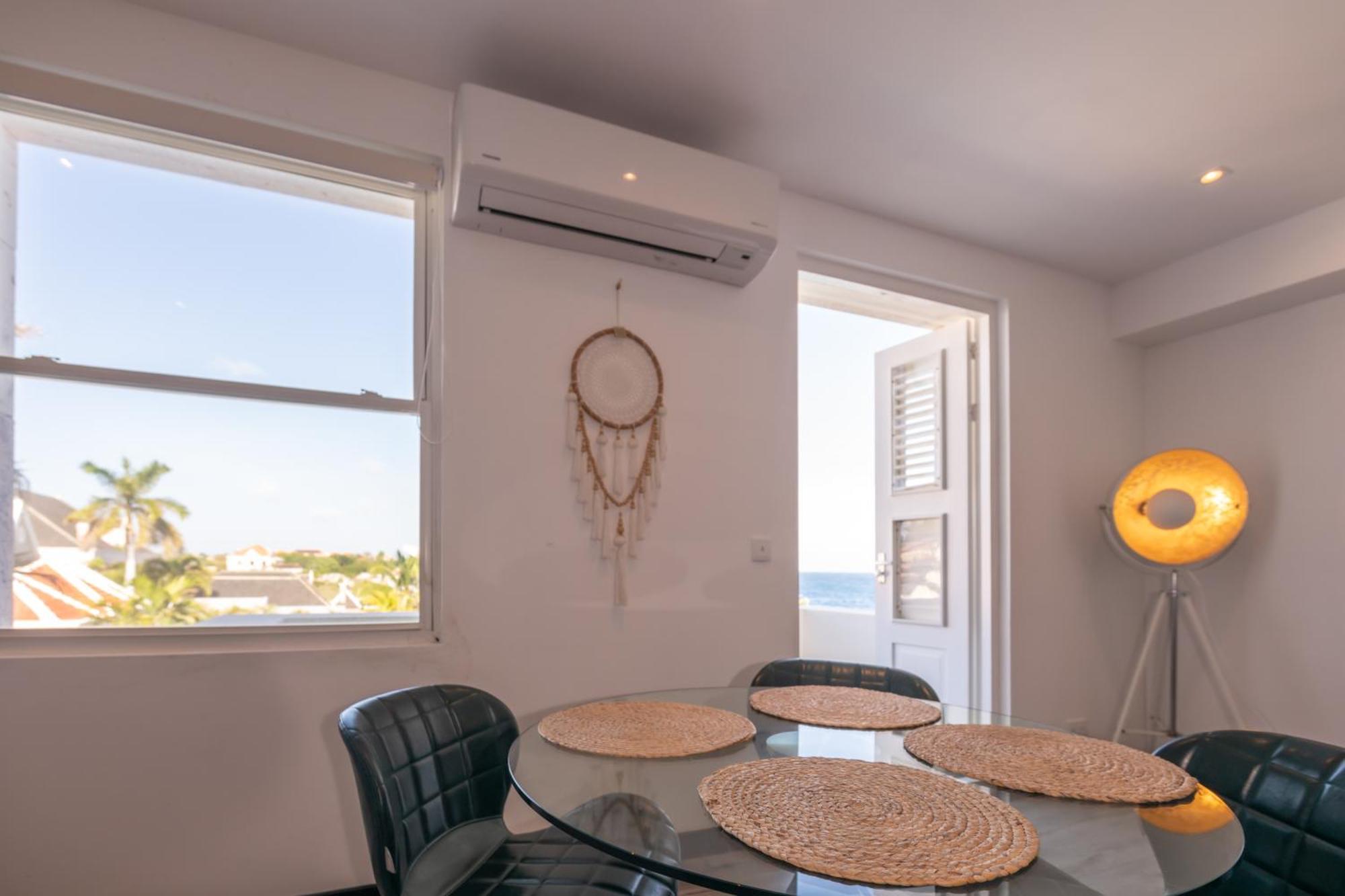Saint Tropez Boutique Hotel Виллемстад Номер фото